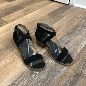 Koolaburra by UGG Eliani sandal